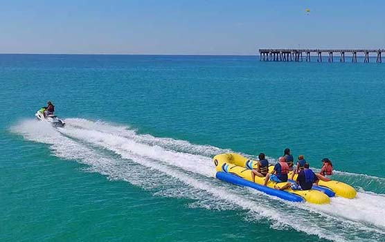 Read more about the article Water Sports and Tanah Lot Tour